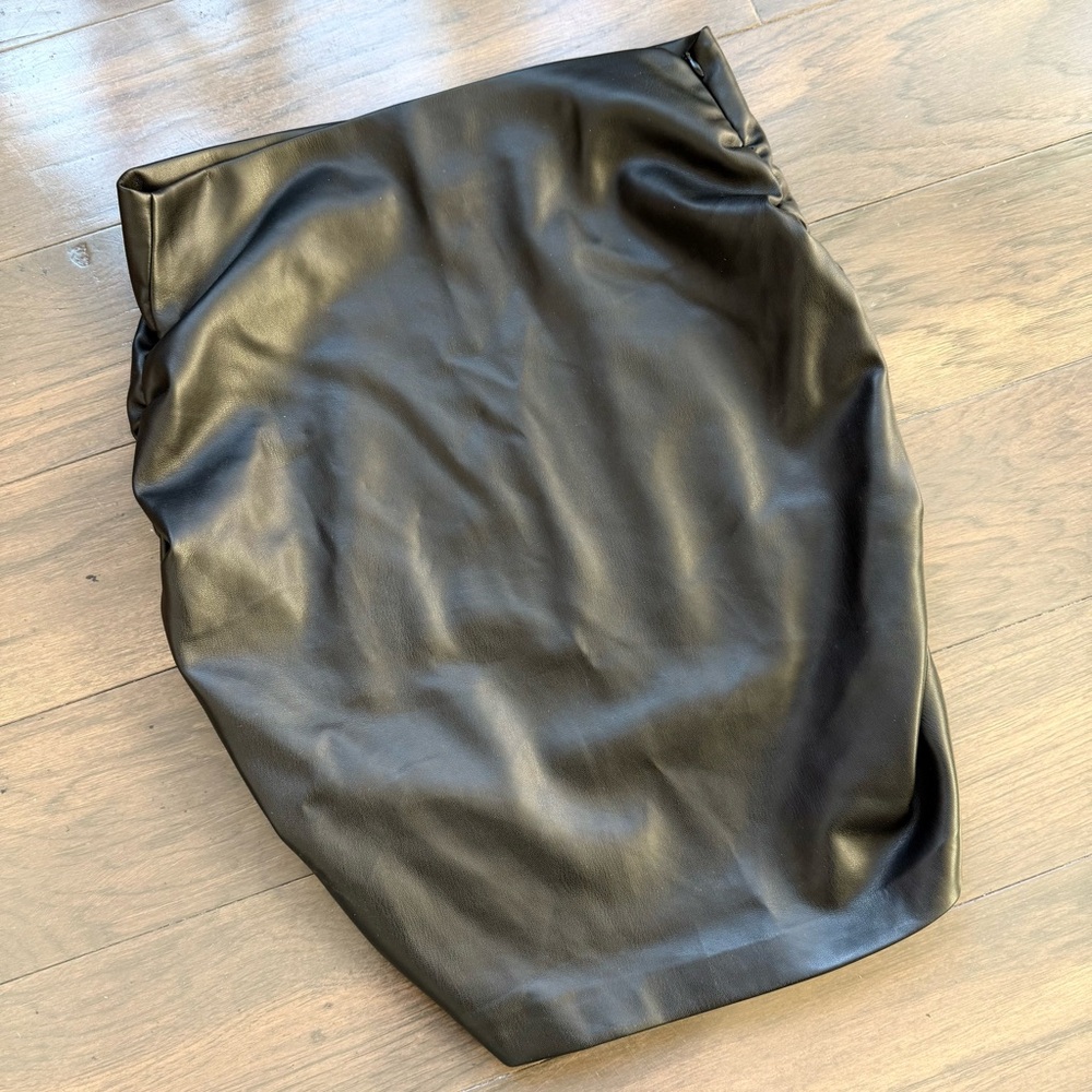 BOA hi-rise leather mini skirt